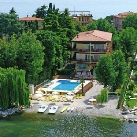 Hotel Astoria Lido ซีร์มิโอเน ภายนอก รูปภาพ